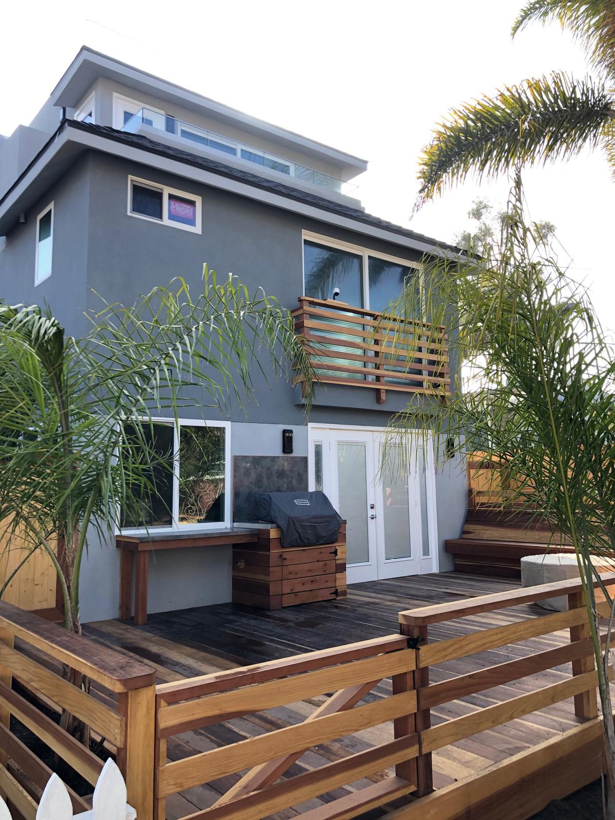 Front Condo
